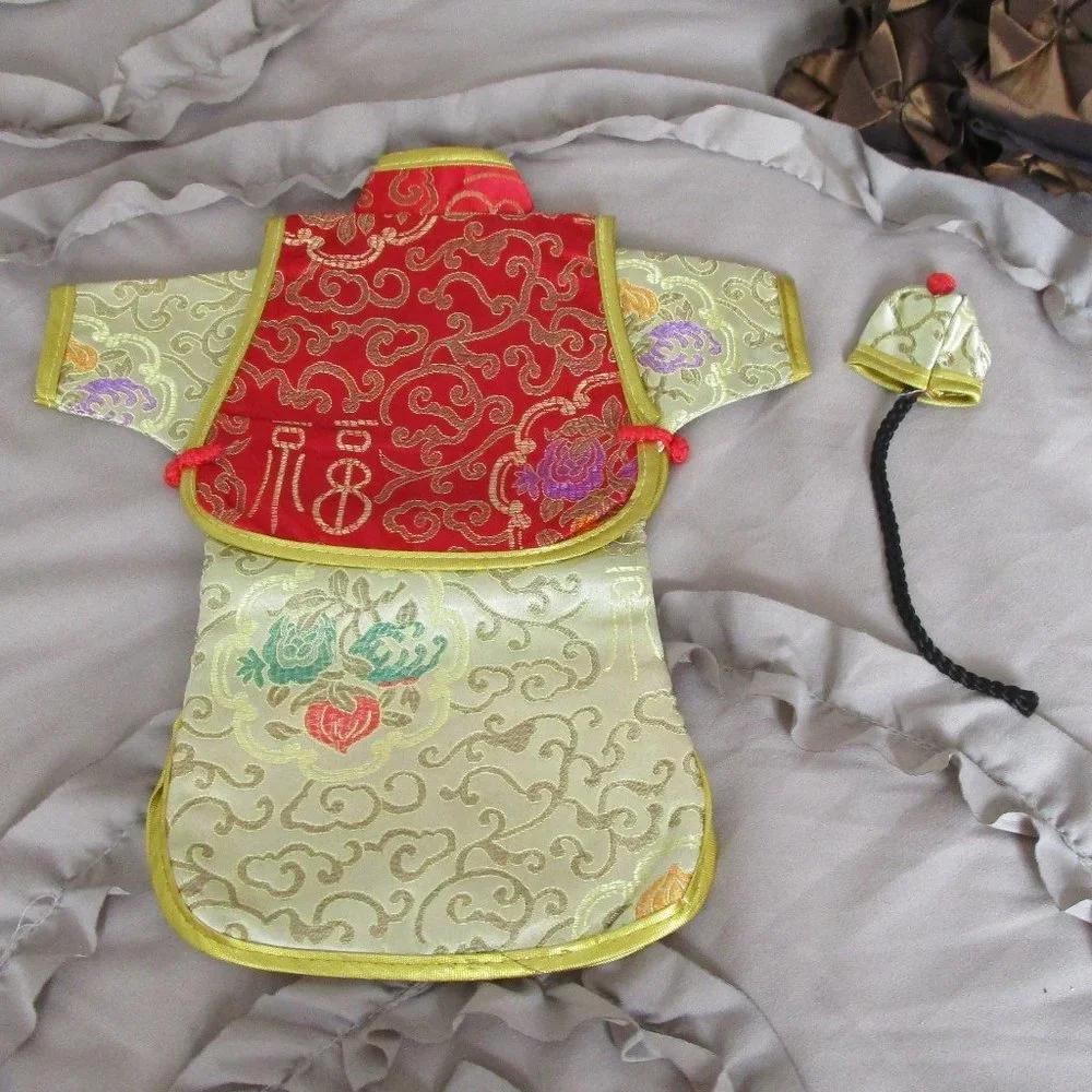 wine bottle silk kimono and cap with braid